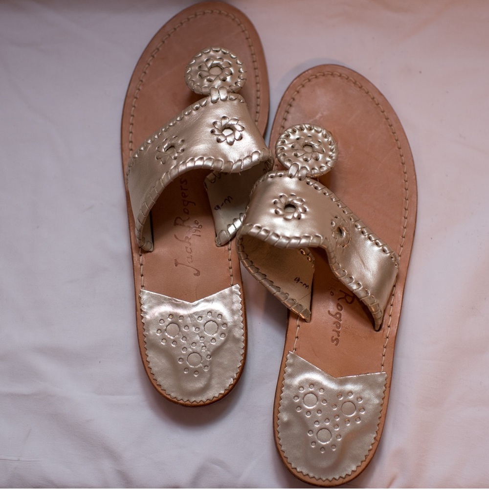 Jack Rogers Flat Sandals - Platinum Size 9 NWOT